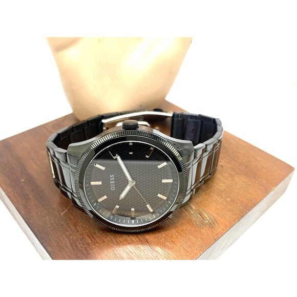 Guess Men's Watch GW0626G3 Quartz Black Dial Stainless Steel 44mm - Picture 9 of 15